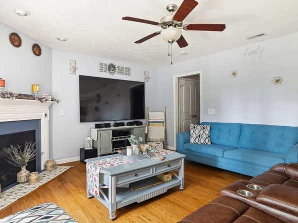 236 Tower Dr, Broadway, NC 27505