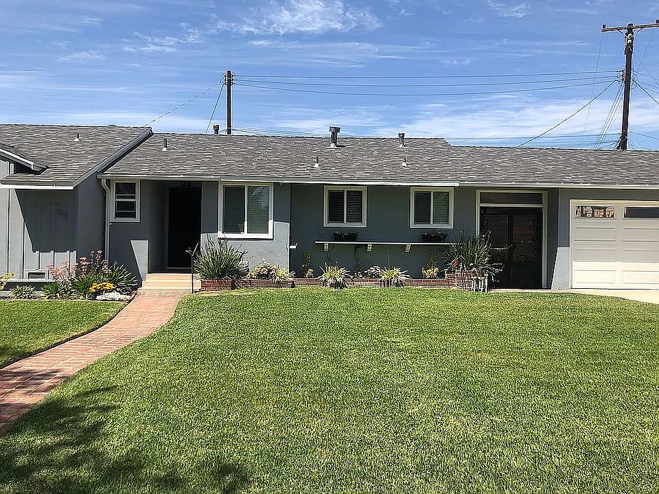 2nd image of 703 Verde Vista Ave