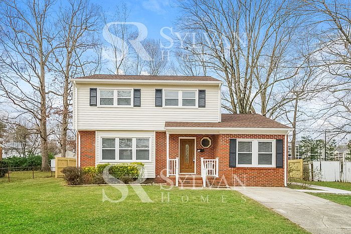 1st image of 55 Crutchfield Dr