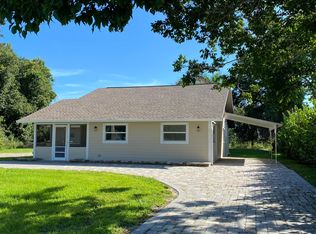 148 6th St, Naples, FL 34113