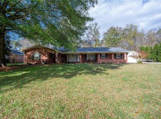 170 Partridge Ln, Elkin, NC 28621