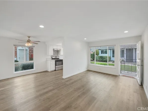 2422 Richmond Way, Costa Mesa, CA 92626