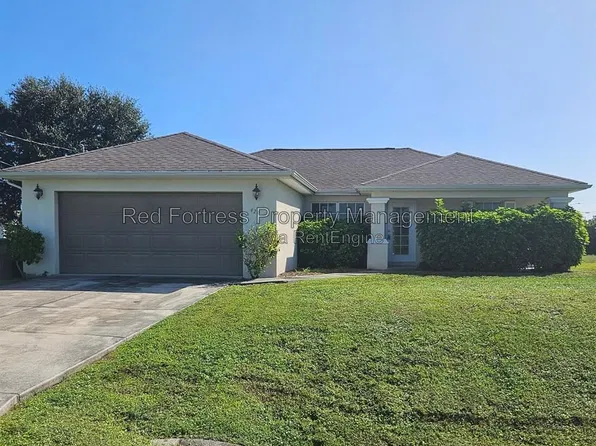 429 Piper Ave, Lehigh Acres, FL 33974