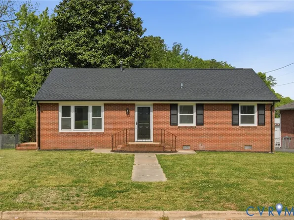 906 Laurel Rd, Petersburg, VA 23805