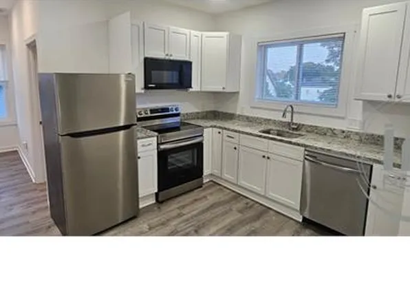 145 Canterbury St, Worcester, MA