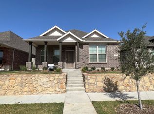 717 Parkside Dr, Argyle, TX 76226