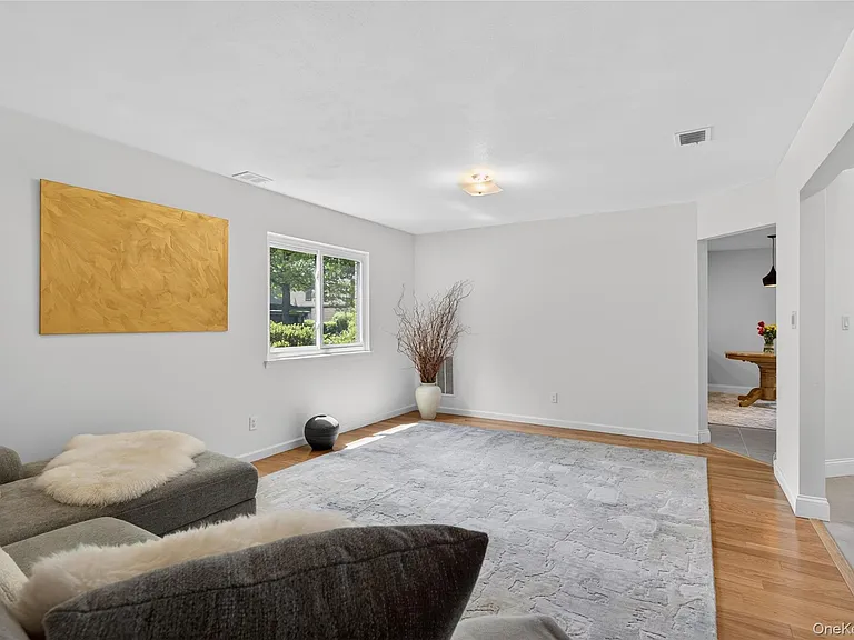 60 Wimbledon Dr #60 — Photo 12