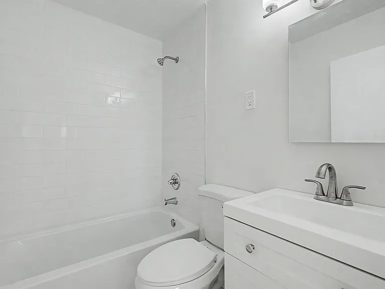 Magnolia Place Apartments — Photo 56