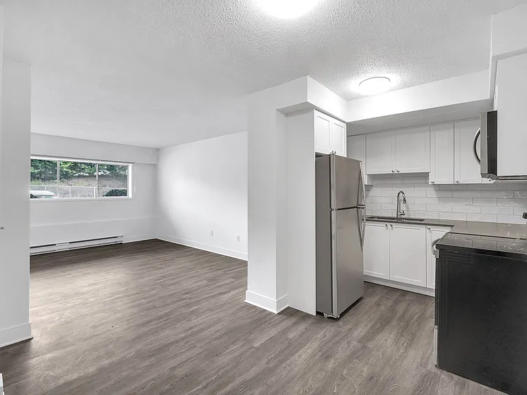 1180 Colville Rd — Photo 9