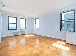 2052 N Lincoln Park W #1502-A, Chicago, IL