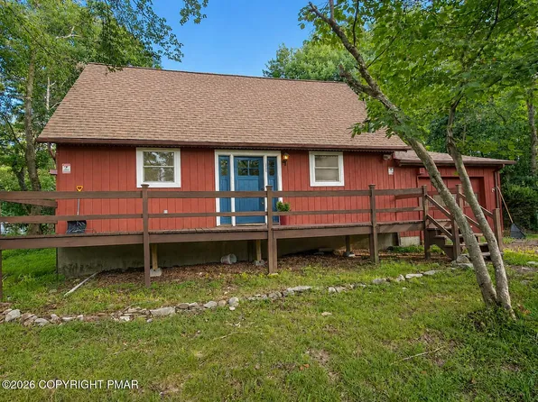 1254 Clover Rd, Long Pond, PA 18334