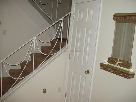 4th image of 217 136th St #217