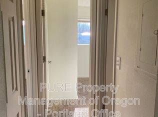 760 Plymouth Dr NE #16, Salem, OR 97303