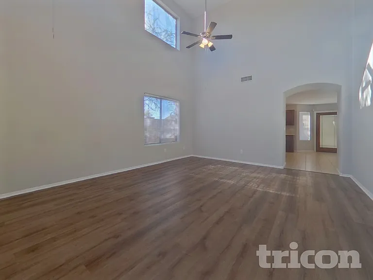 11809 W Joblanca Rd — Photo 3