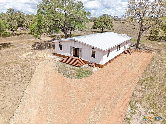 3rd image of 55 Rice Rd