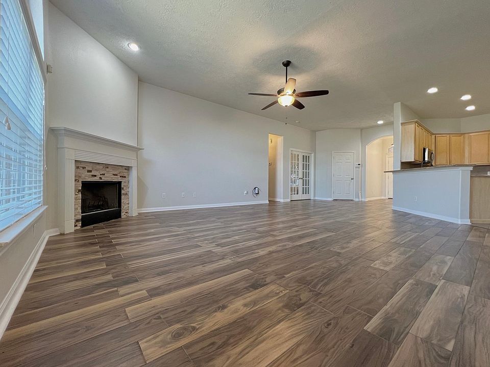 1st image of 16706 Bishop Knoll Ln