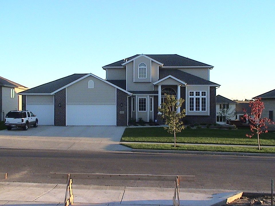 1st image of 1605 W Thora Cir