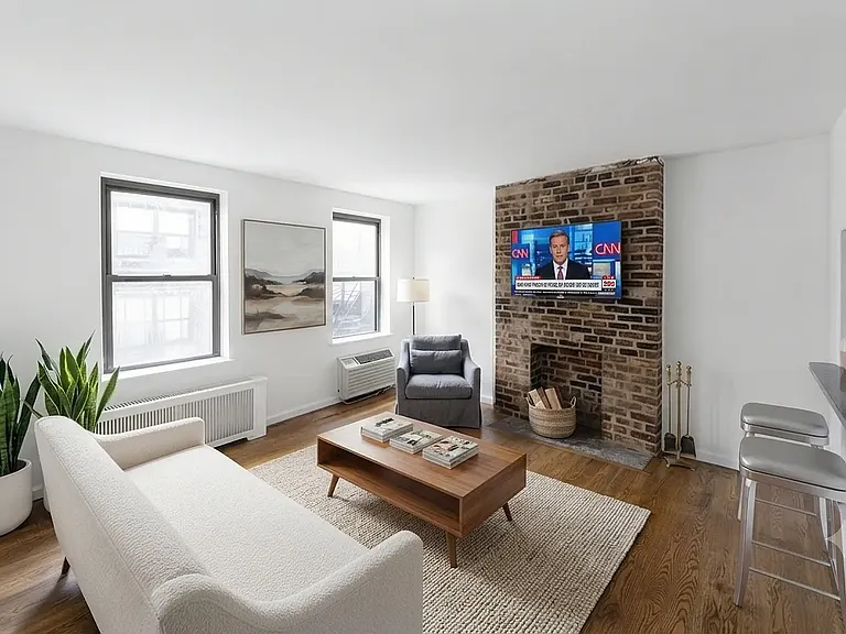 342 E 55th St #7D — Photo 1