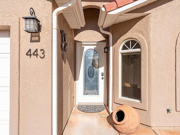 5th image of 443 E Majestic Dr