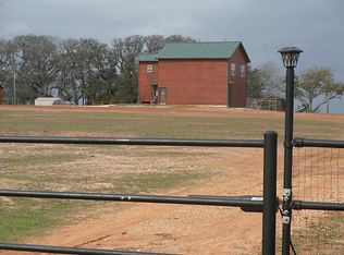 524 Frazer Rd, Sealy, TX 77474