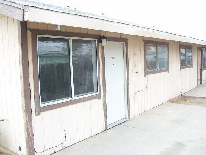 102 E 12th St, Merced