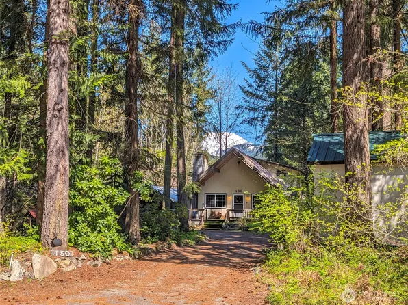 130 Mount Rainier Drive, Packwood, WA 98361