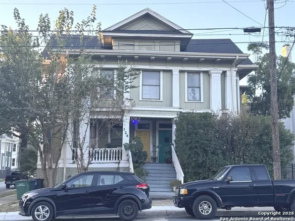 1021 Ogden St APT 7, San Antonio, TX 78212