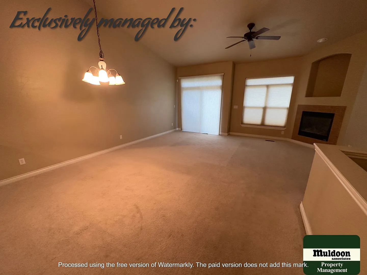 Beautiful University Park - Easy Living Home! — Photo 3