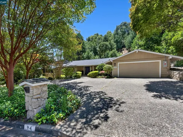 94 Devin Dr, Moraga, CA 94556