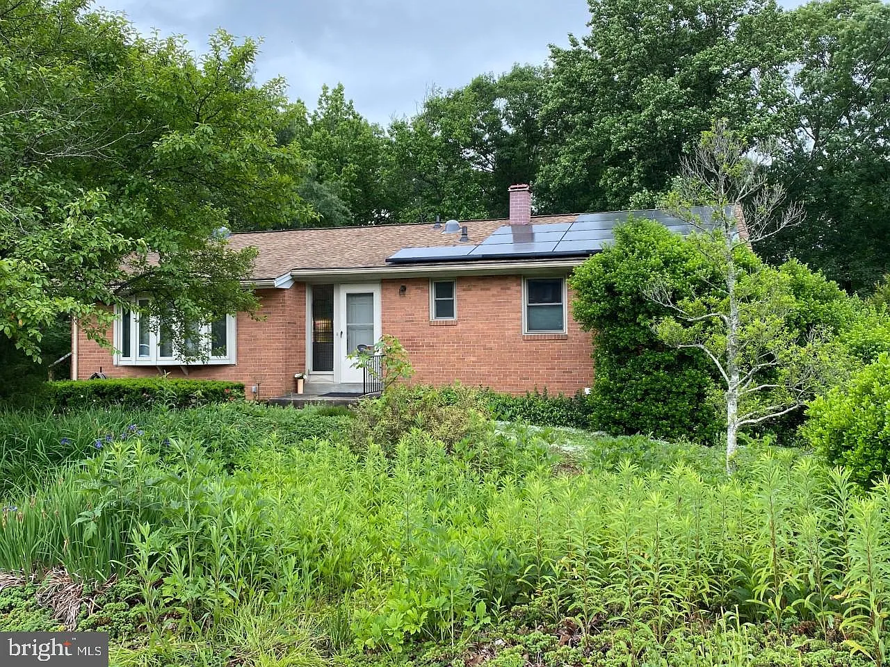 7504 Sweetbriar Dr photo 1