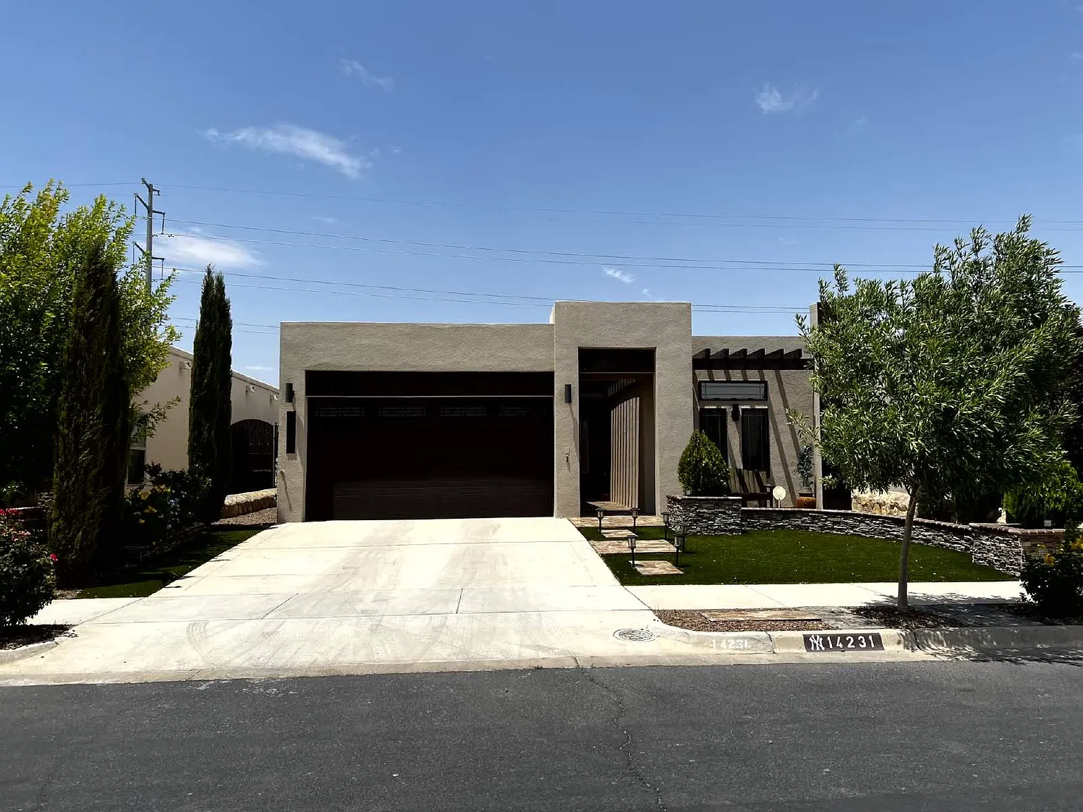 3 bed, 2.0 bath, 1788 sqft, $2,750 — Photo 2