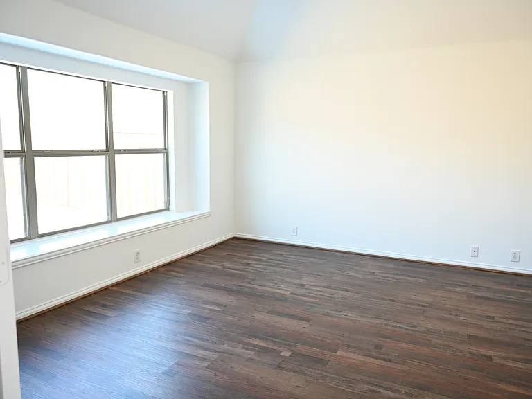 2204 Rockport Dr — Photo 8