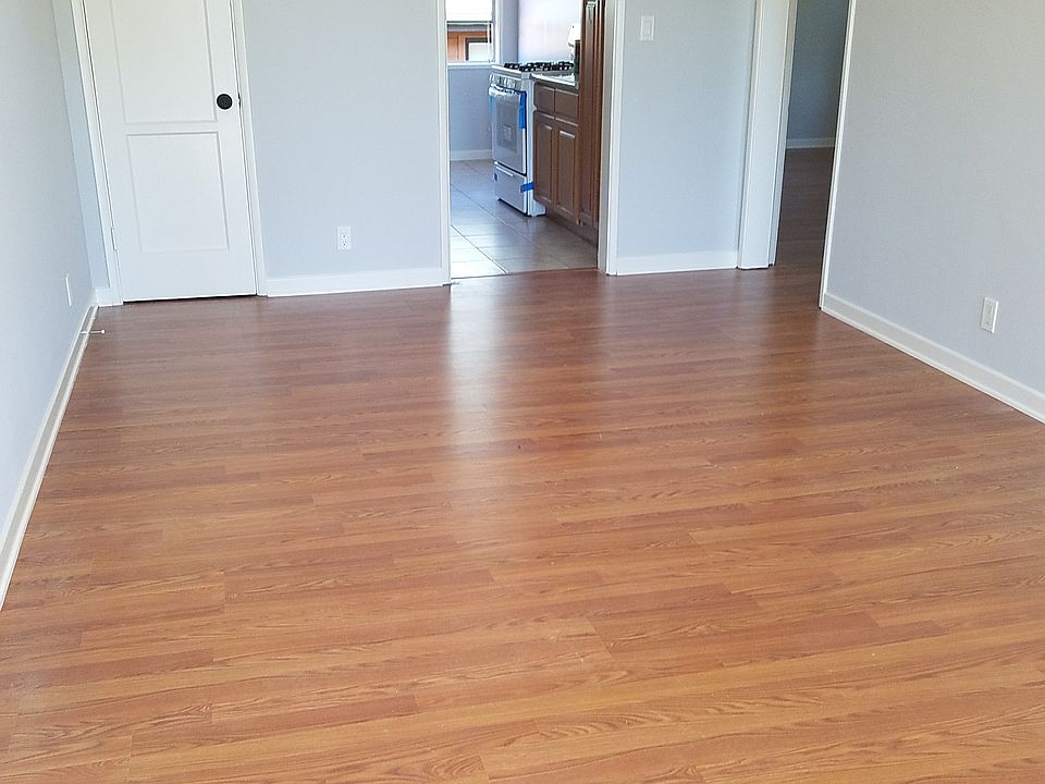 1st image of 605 Windsor Rd #2A