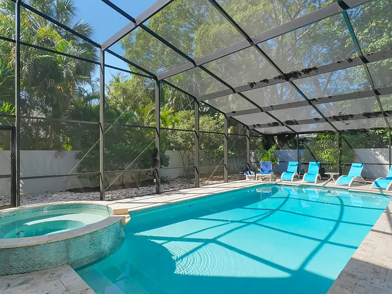 228 Van Buren Dr — Photo 27