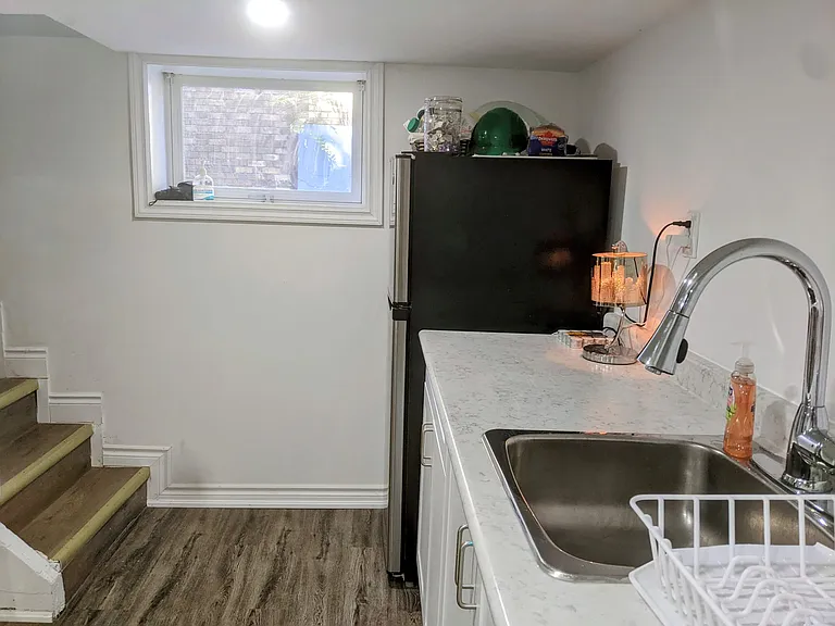 22 Gage Ave S — Photo 3
