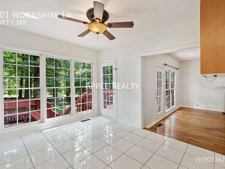 101 Woodshire Ln — Photo 6