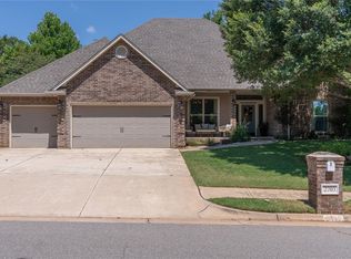 2703 Pawnee Xing, Edmond, OK 73034