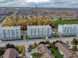 1489 Banwell Rd #323, Windsor, ON N8P 0G4
