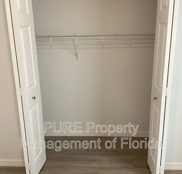 13367 SE 38th Ct — Photo 8