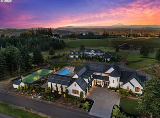 26180 SW French Oak Dr, West Linn, OR 97068