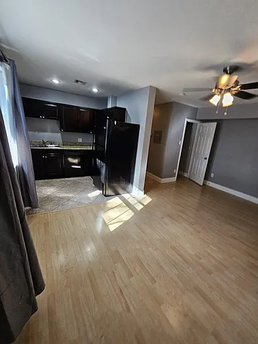 1215 Josephine St Photo 1