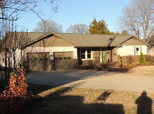 114 Brockway Dr, Mooresville, NC 28117