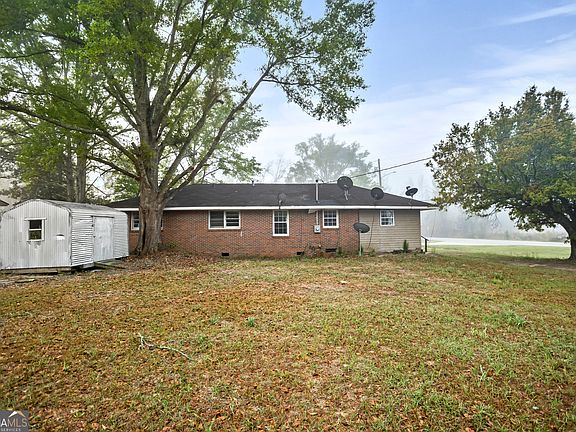 2nd image of 121 Canary Cir