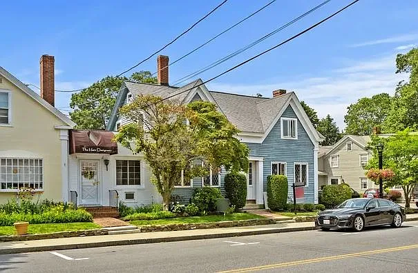 3 bed, 1250 sqft, $3,600 — Photo 3