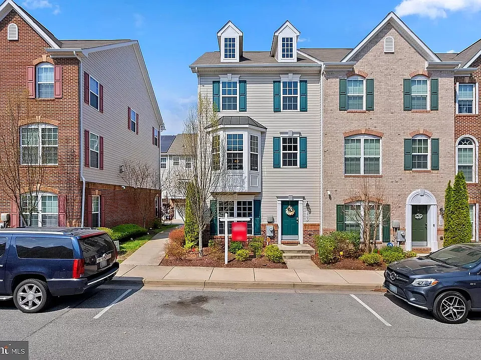 1707 Walcott Ln #1707