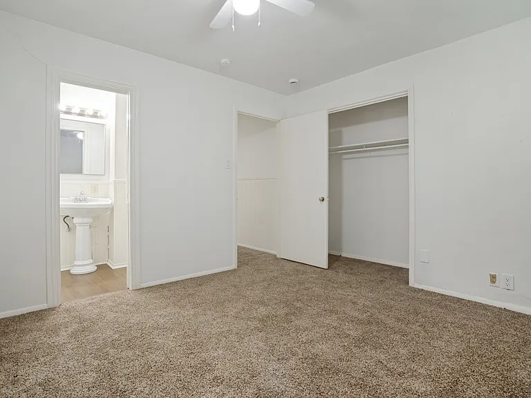 3110 Heather Ln — Photo 8
