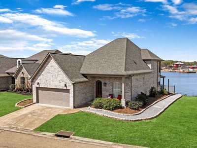 15 East Bay, Brandon, MS, 39047