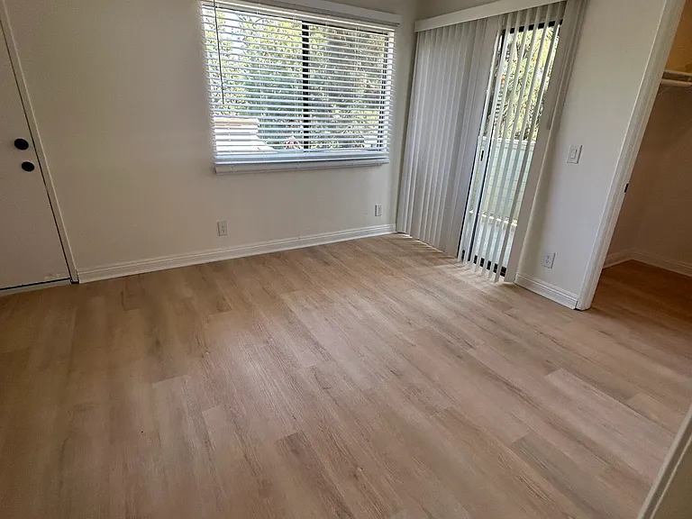 313 E Pine St #9 — Photo 19