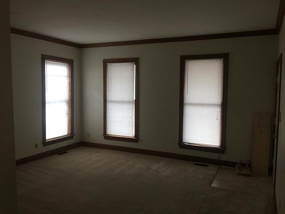 3rd image of 717 South St #A