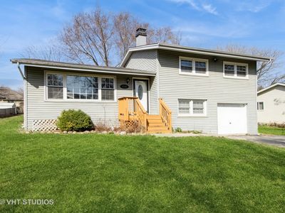 1715 Flower St, McHenry, IL, 60050